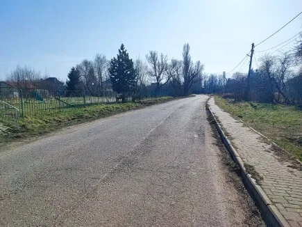 Участок 12 соток  Моховое п. Дорожная ул.