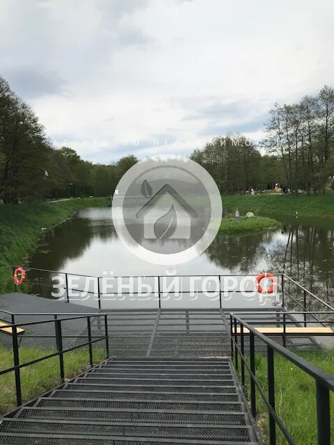 Участок 8.2 соток  Пионерский г. Центральный проезд