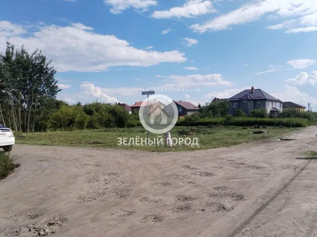 Участок 10 соток  Новодорожный п.