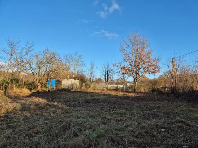 Участок 5.2 соток Пионерский г.  (фото 3 из 9)