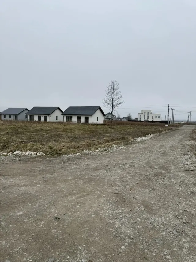 Участок 6 соток Заозерье п.  (фото 1 из 5)