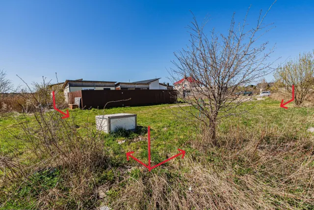 Участок 10 соток Вишневое п.  (фото 4 из 17)