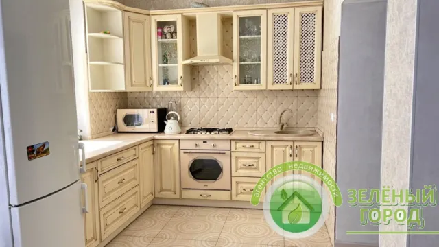 Дом 202 кв.м. Каштановка п., Зеленая ул.