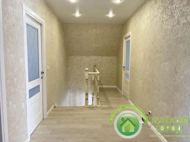 Дом 202 кв.м. Каштановка п., Зеленая ул.