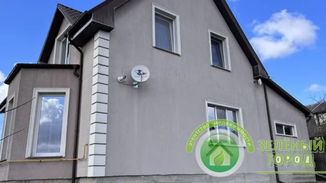 Дом 202 кв.м. Каштановка п., Зеленая ул.