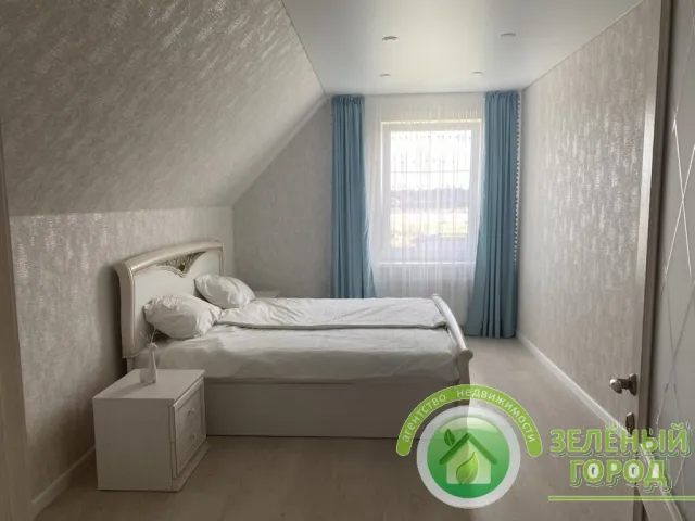 Дом 202 кв.м. Каштановка п., Зеленая ул.