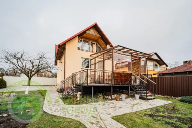 Дом 173 кв.м. Прибой п., Дачный пер.