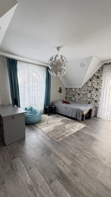 Дом 246 кв.м. Заостровье п., 1-я Волшебная ул.