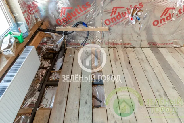 Дом 107 кв.м. Заостровье п., Изумрудная ул.