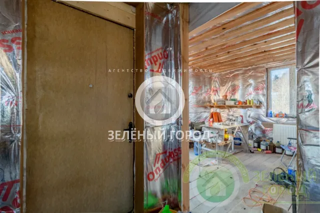 Дом 107 кв.м. Заостровье п., Изумрудная ул.