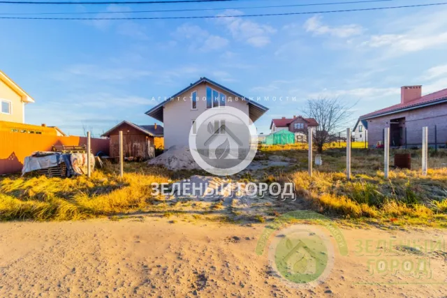 Дом 107 кв.м. Заостровье п., Изумрудная ул.