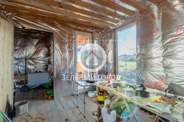 Дом 107 кв.м. Заостровье п., Изумрудная ул.