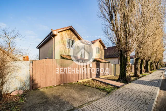 Таунхаус 180 кв.м. Пионерский г., Стрелецкого ул., 13