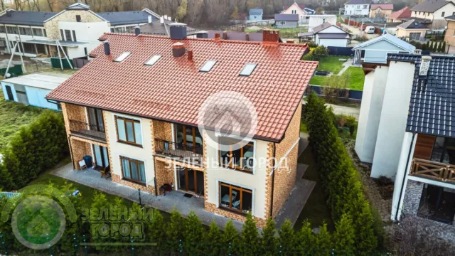 Дом 179 кв.м. Куликово п., Морская миля ул.