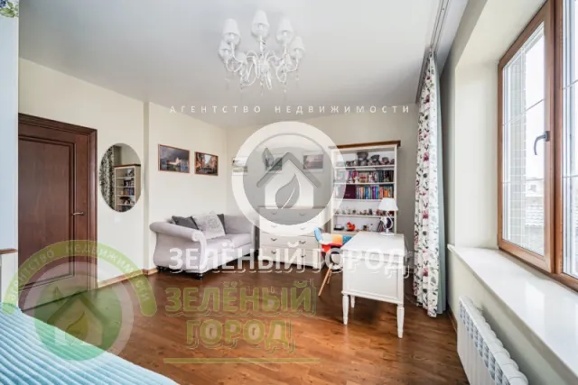 Дом 234 кв.м. Заостровье п., Жемчужная ул., 5