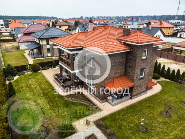 Дом 234 кв.м. Заостровье п., Жемчужная ул., 5