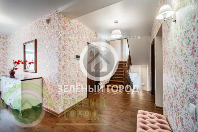 Дом 234 кв.м. Заостровье п., Жемчужная ул., 5