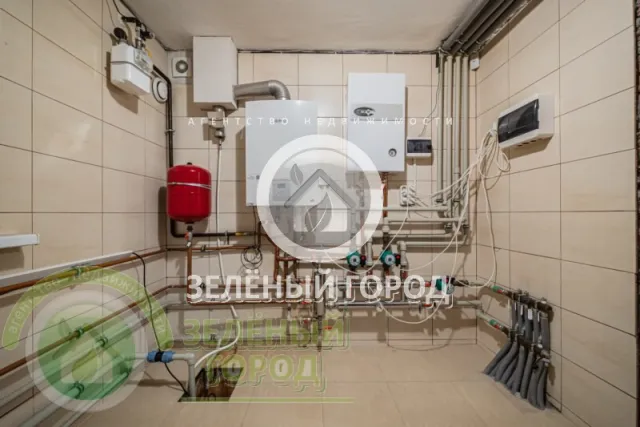 Дом 234 кв.м. Заостровье п., Жемчужная ул., 5