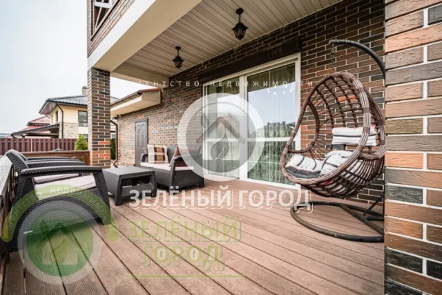 Дом 234 кв.м. Заостровье п., Жемчужная ул., 5