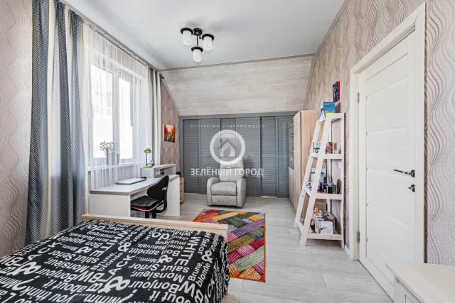 Дом 141.1 кв.м. Гурьевск г., 50 - летия Победы ул.