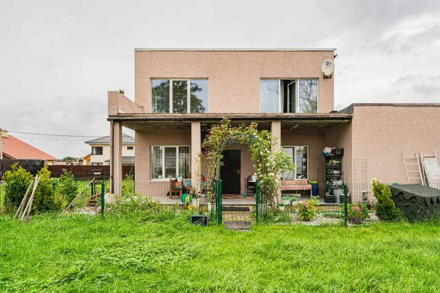 Дом 257.8 кв.м. Заостровье п., 1-я Сказочная ул., 17