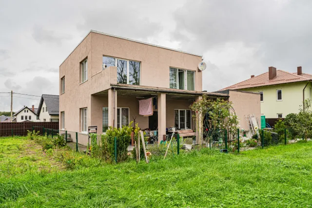 Дом 257.8 кв.м. Заостровье п., 1-я Сказочная ул., 17