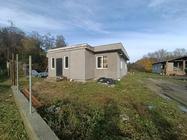 Дом 108 кв.м. Сазановка п., Вишневая ул.