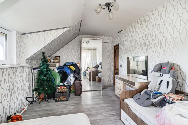 Дом 100 кв.м. Горбатовка п., Одуванчика пер.