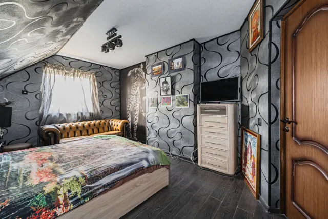 Дом 100 кв.м. Горбатовка п., Одуванчика пер.