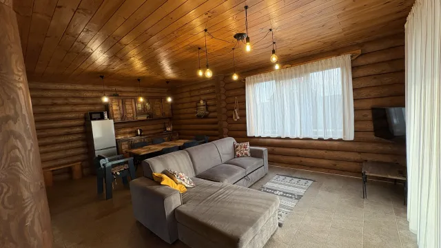 Дом 120 кв.м. Заостровье п., Сказочная ул., 1