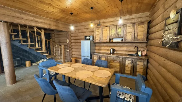 Дом 120 кв.м. Заостровье п., Сказочная ул., 1