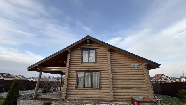 Дом 120 кв.м. Заостровье п., Сказочная ул., 1