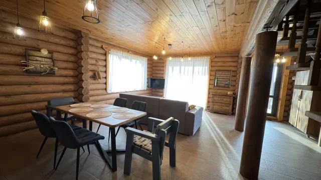 Дом 120 кв.м. Заостровье п., Сказочная ул., 1