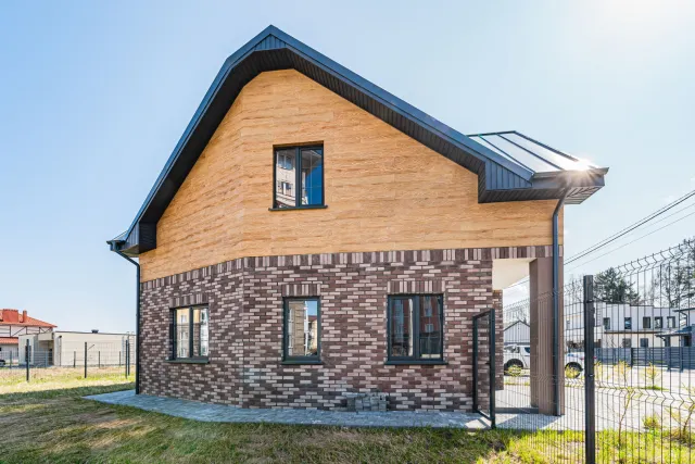 Таунхаус 112.4 кв.м. Сальское п.,  (фото 2 из 34)