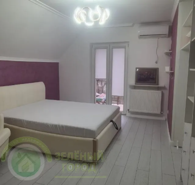 Дом 158 кв. м Калининград, переулок Алексея Толстого,3