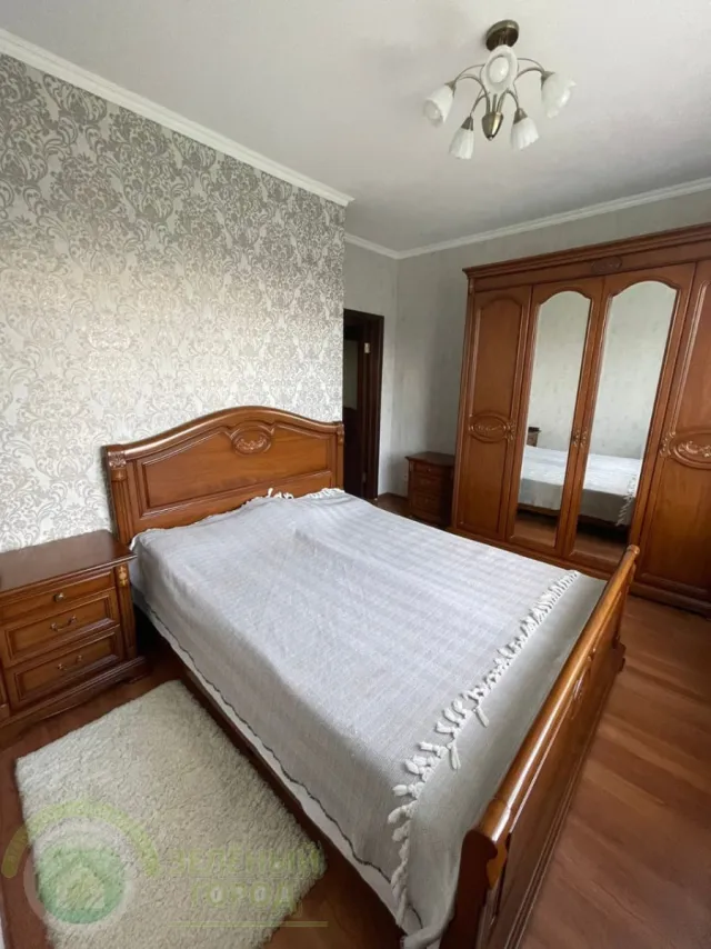 Дом 217 кв. м посёлок Малое Луговое, Молодёжная улица,10