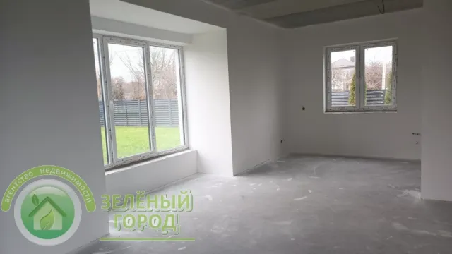 Дом 183 кв. м Светлогорск, Весенняя улица