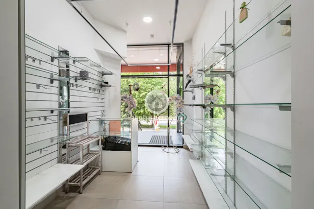 торговое помещение 7.8 кв.м. Светлогорск г., Ленина ул., 52