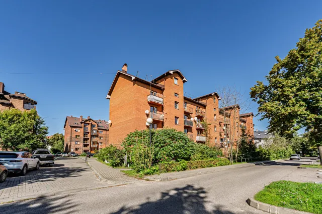 помещение свободного назначения 90 кв.м. Пионерский г., Пионерская ул., 15