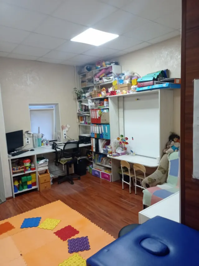 офисное помещение 22 кв.м. Пионерский г., Советская ул., 1, к а