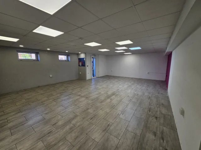 Помещение свободного назначения 43 кв.м. Холмогоровка п., Счастливая ул., 13 (фото 2 из 11)