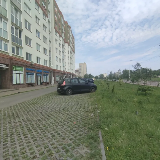 помещение свободного назначения 60 кв. м Калининград, улица Николая Карамзина,38